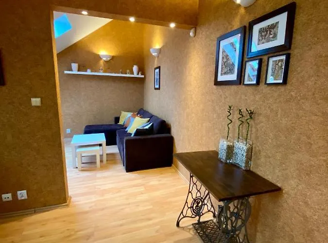 Dekoratoria アパート *