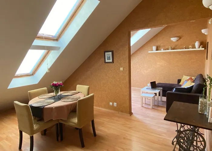 Dekoratoria アパート クラクフ