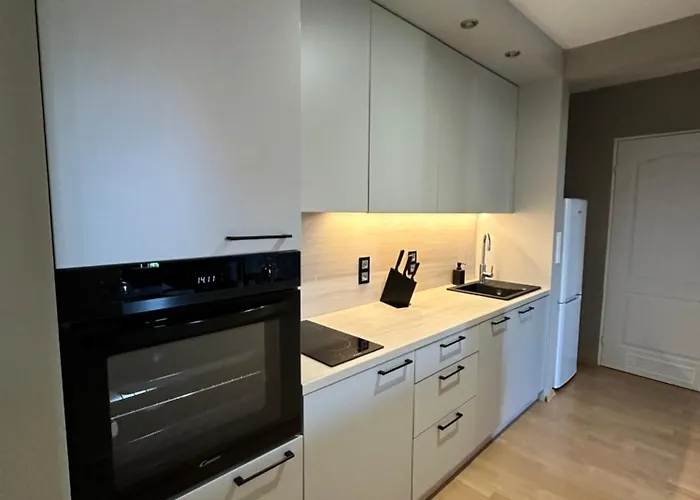 アパート Dekoratoria